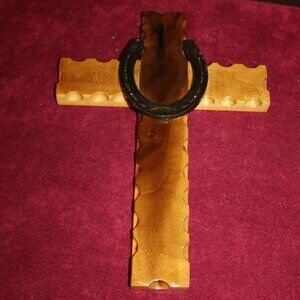 Rustic Horseshoe Wall Cross Hanging Decor